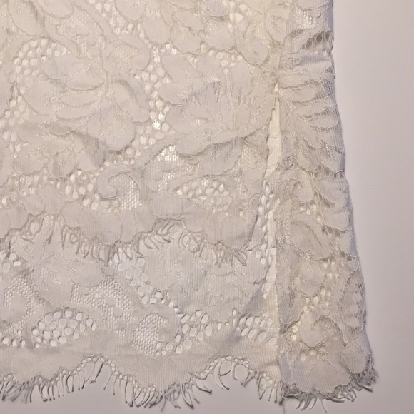 Noul (Oak+Fort) Lace tank top - Picture 3 of 4